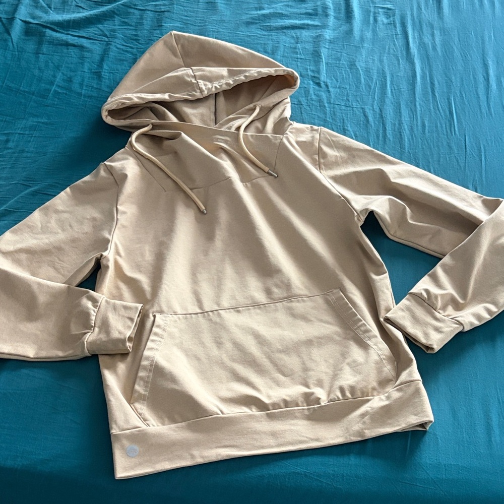 Tan Hoodie with Front Pocket senita athletics small